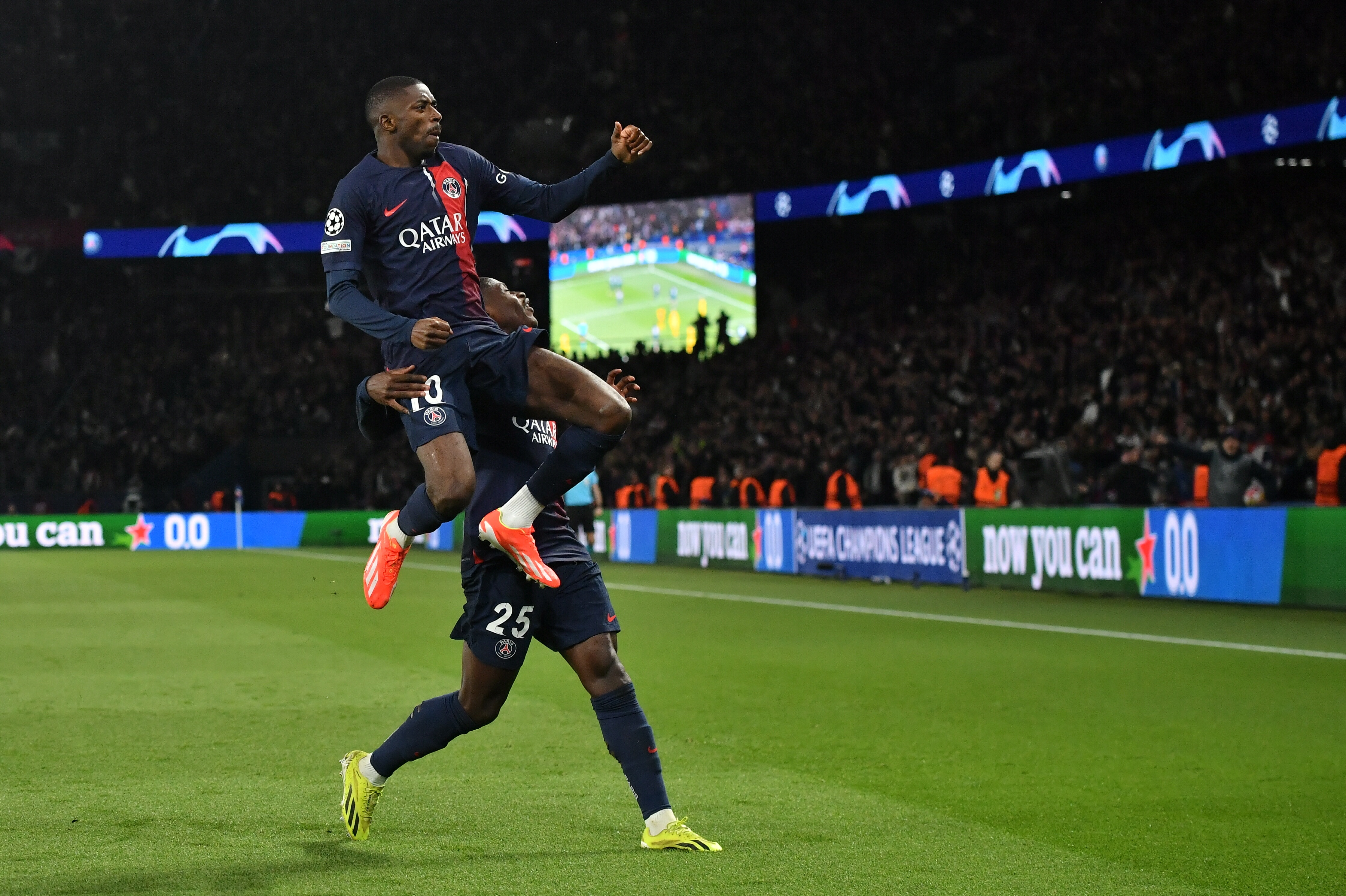 包含里程碑夜！曼联队长鼓劲，意甲冲刺阶段刷纪录，气氛紧张，临场指挥获称赞的词条九游体育app